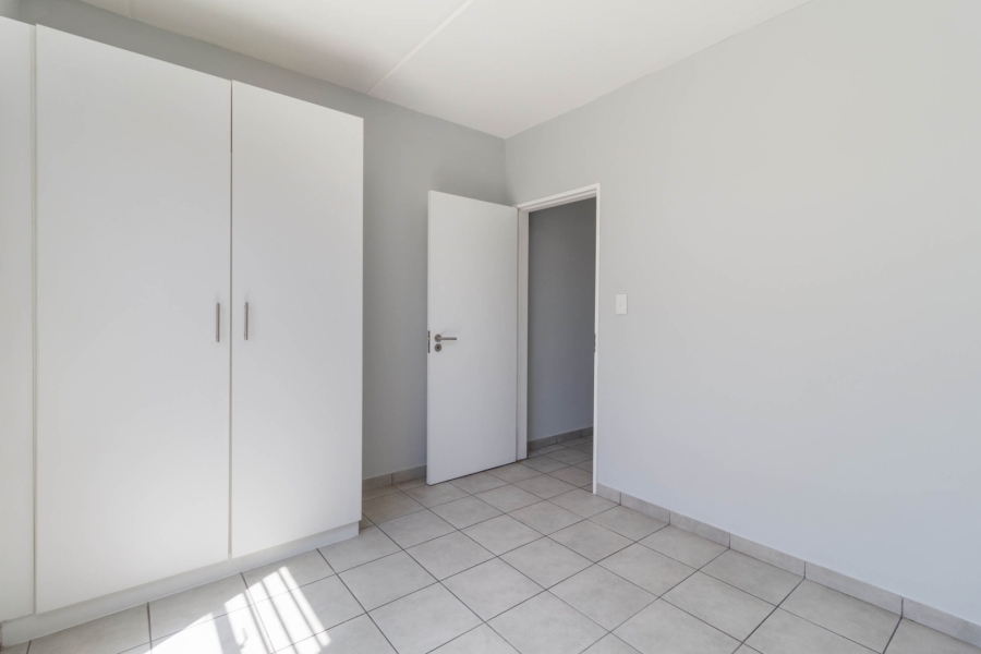 To Let 2 Bedroom Property for Rent in Parklands Western Cape